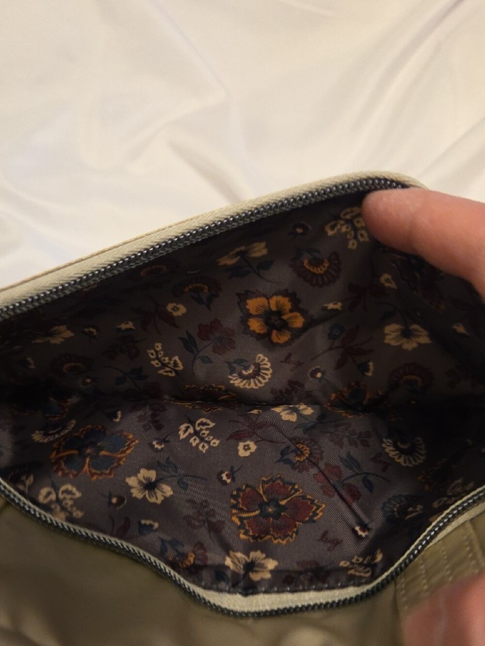 Lug Sidecar Metallic Gold Crossbody Bag - Picture 6 of 8